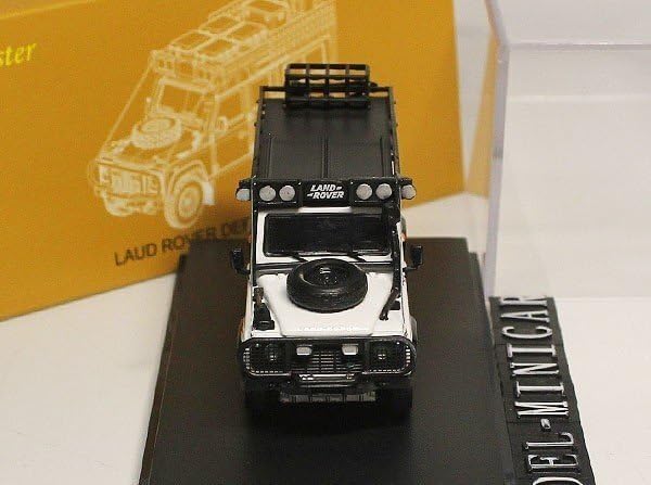 △超希少！70TH！Master 1/64 ランドローバー LAND ROVER Defender 110